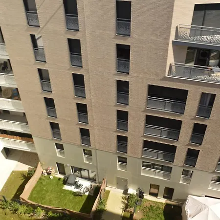 Cheap Professional Beautiful Bobigny